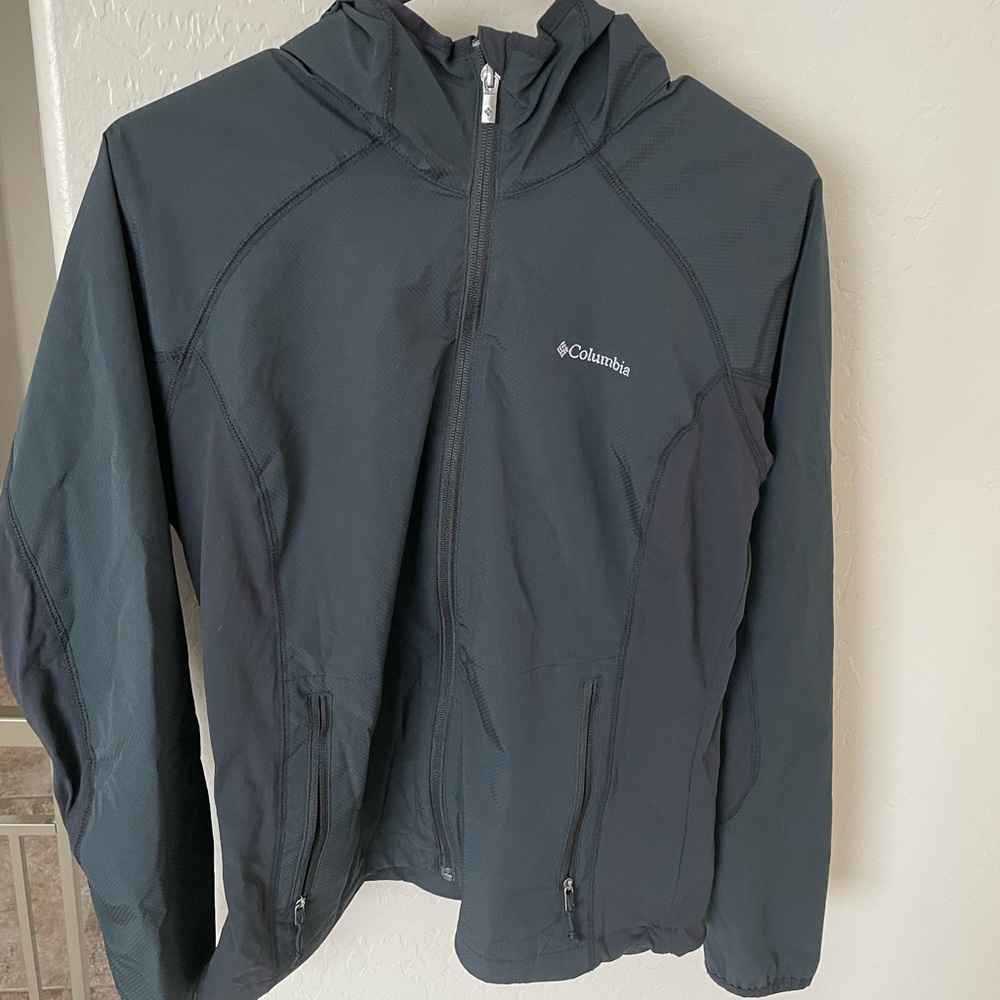 Back Columbia rain jacket size M